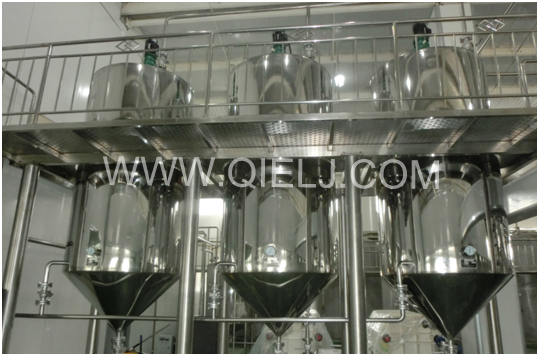 新聞聯(lián)播決戰(zhàn)決勝脫貧攻堅之油茶樹串起的產(chǎn)業(yè)鏈(圖12) 新聞聯(lián)播決戰(zhàn)決勝脫貧攻堅之油茶樹串起的產(chǎn)業(yè)鏈(圖12)